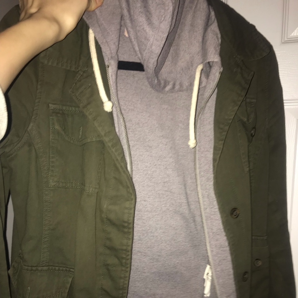 Utility hooded jacket